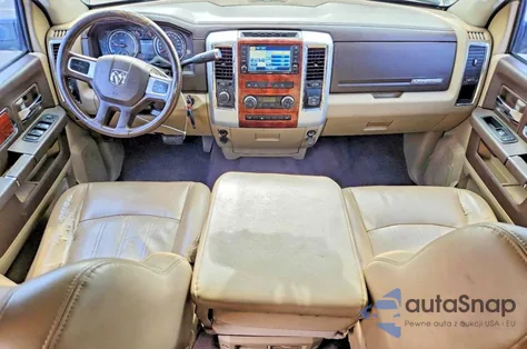 2010 Dodge Ram 3500 z USA, uszkodzony, nr VIN 3D73Y4HL1AG144252